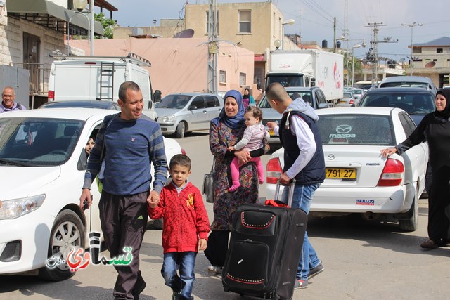  كفرقاسم : 3 حافلات من معتمري عطلة الربيع الفوج الثاني   يغادرون البلدة باتجاه الديار الحجازية والمئات في وداعهم 